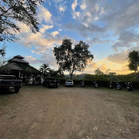 Pai Love & Baan Chonphao Resort מראה חיצוני תמונה
