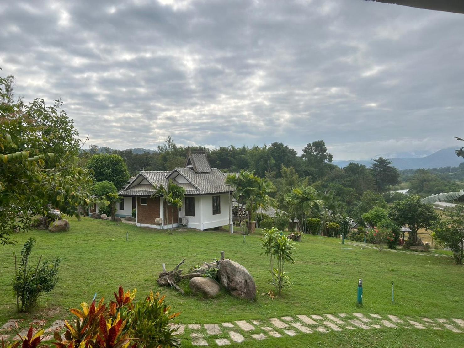 Pai Love & Baan Chonphao Resort מראה חיצוני תמונה