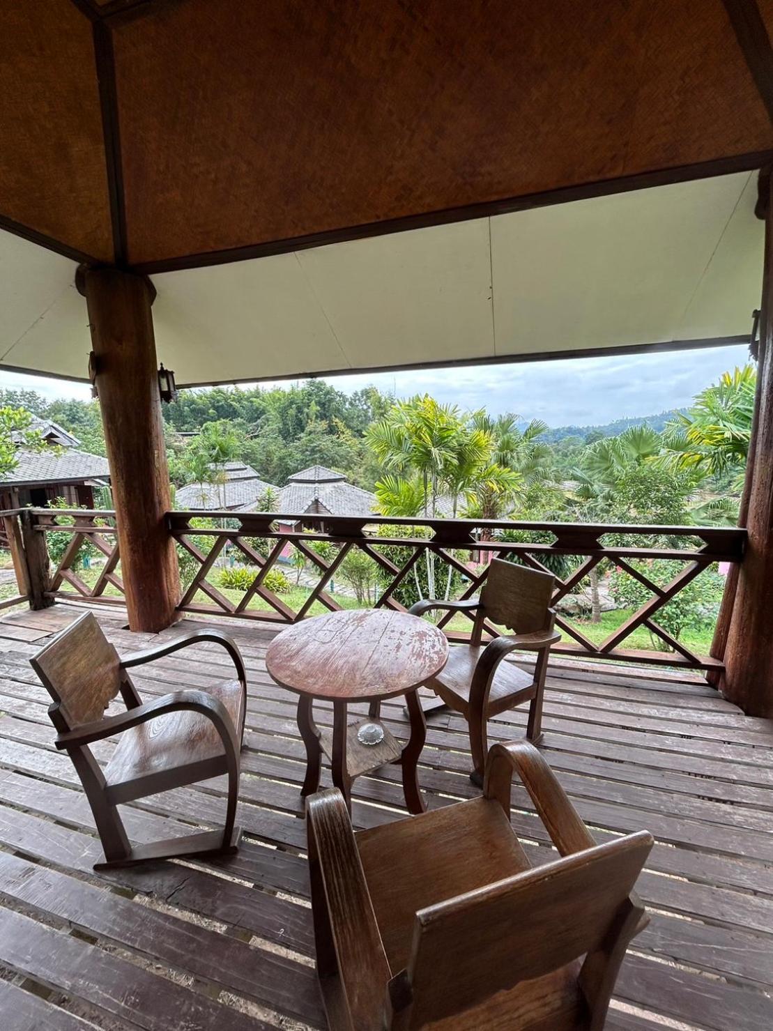 Pai Love & Baan Chonphao Resort מראה חיצוני תמונה