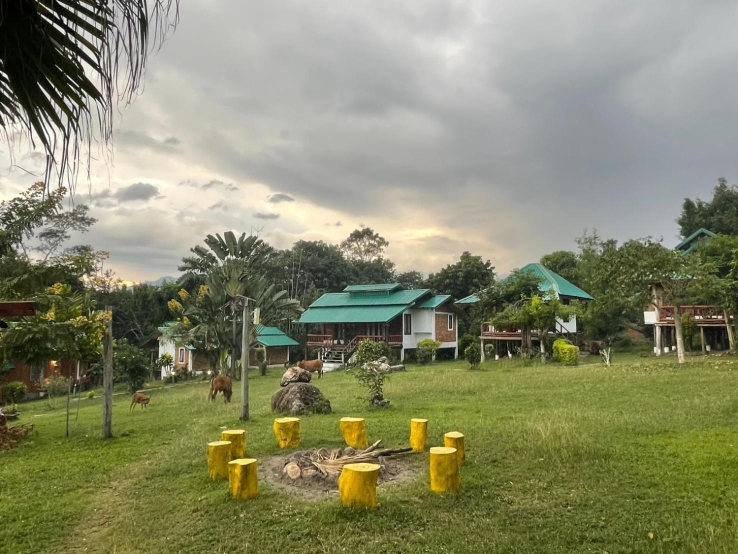 Pai Love & Baan Chonphao Resort מראה חיצוני תמונה